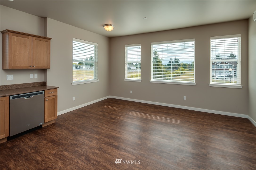 8844 Depot Road, Unit 206 Lynden, WA 98264 - Photo 9 of 22 Gallery Image 9
