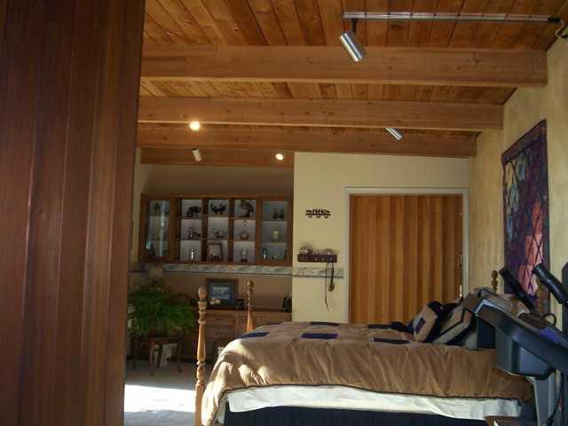 5679 West 8th Street Road Anderson, IN 46011 - Photo 8 of 11 Gallery Image 8