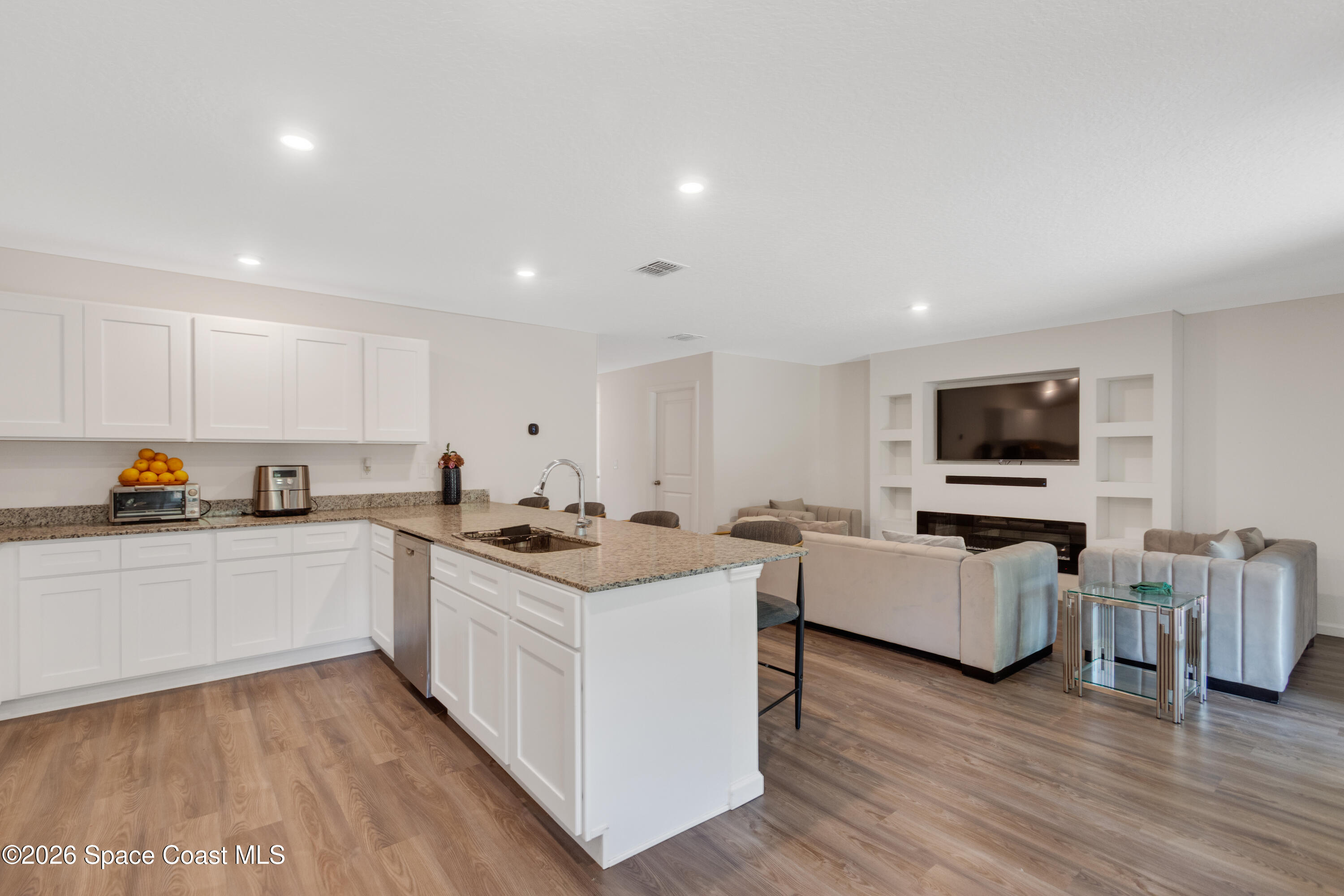 301 Haines Road Southwest Palm Bay, FL 32908 - Photo 11 of 36 Image00044