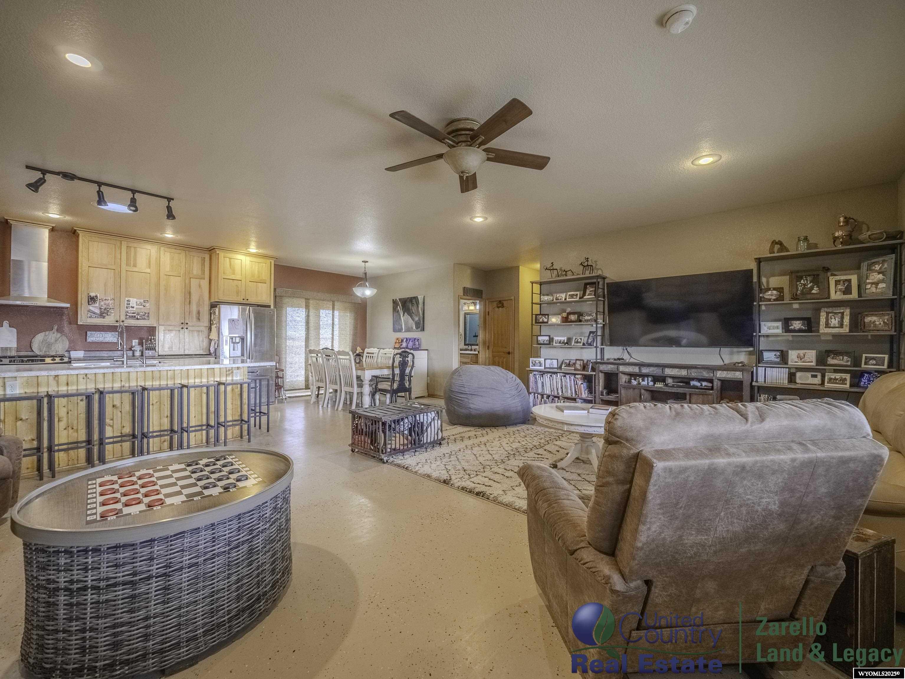 6242 Johnson Lateral Casper, WY 82604 - Photo 19 of 48