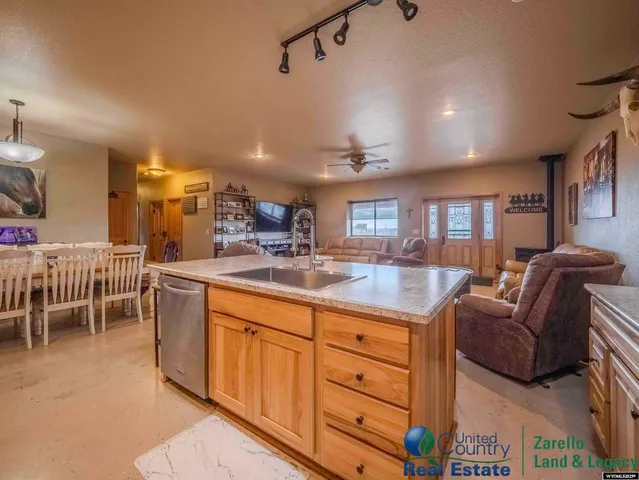 $1,750,000 | 6242 Johnson Lateral, Casper, WY 82604