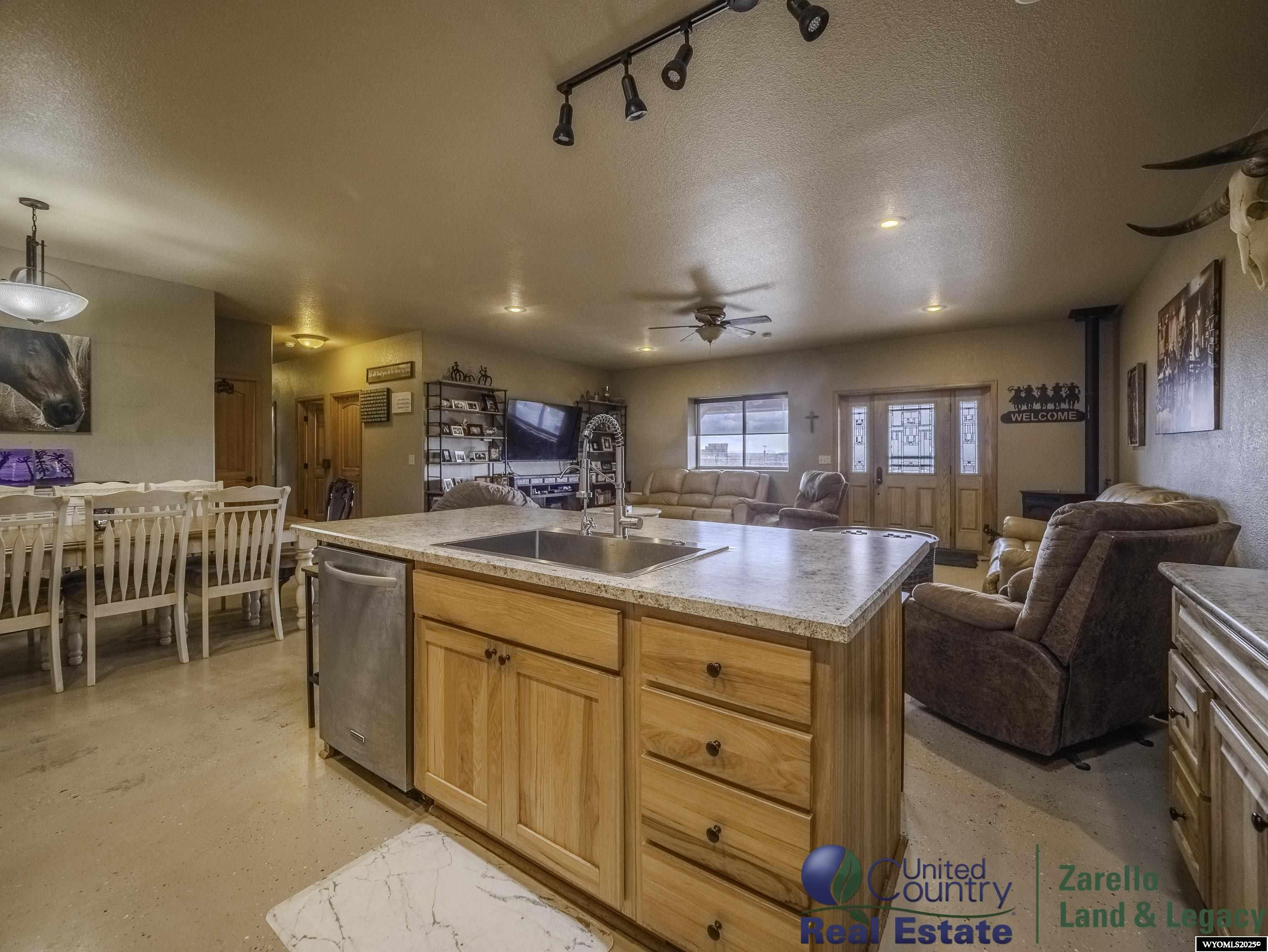 6242 Johnson Lateral Casper, WY 82604 - Photo 30 of 48