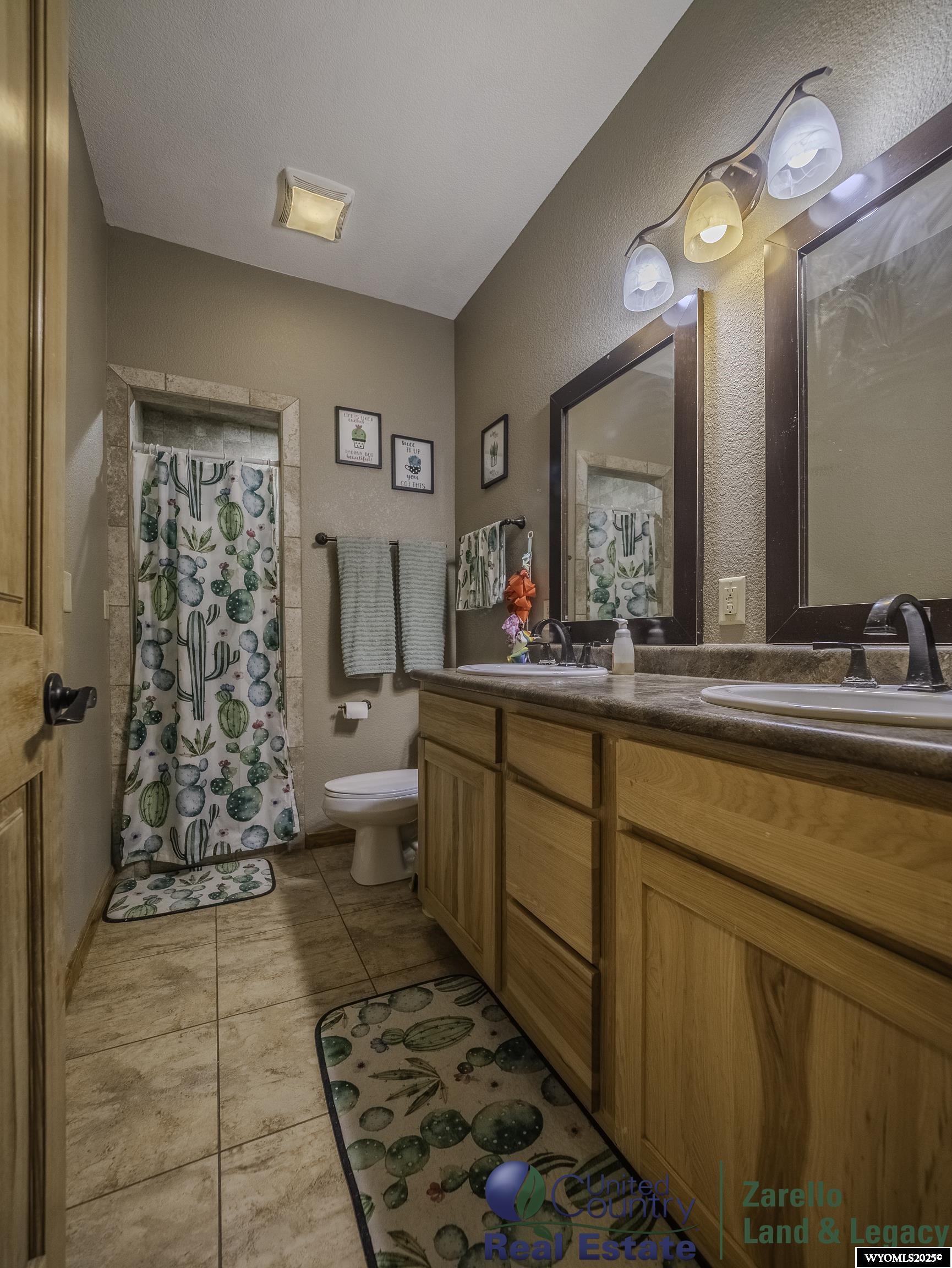 6242 Johnson Lateral Casper, WY 82604 - Photo 32 of 48