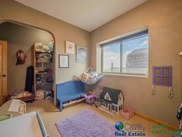 $1,750,000 | 6242 Johnson Lateral, Casper, WY 82604