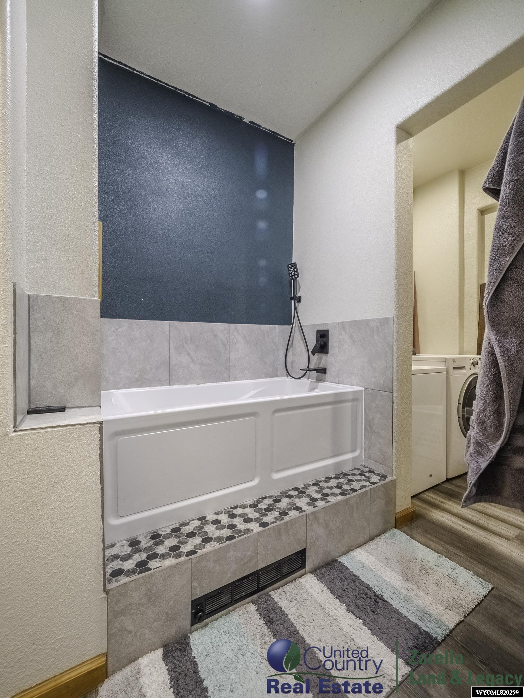 6242 Johnson Lateral Casper, WY 82604 - Photo 45 of 48