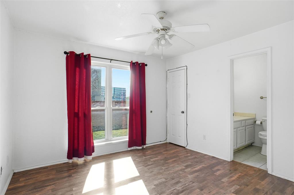 827 West Harwood Road, Unit D Hurst, TX 76054 - Photo 16 of 24 A canvas waiting new owner's touches...