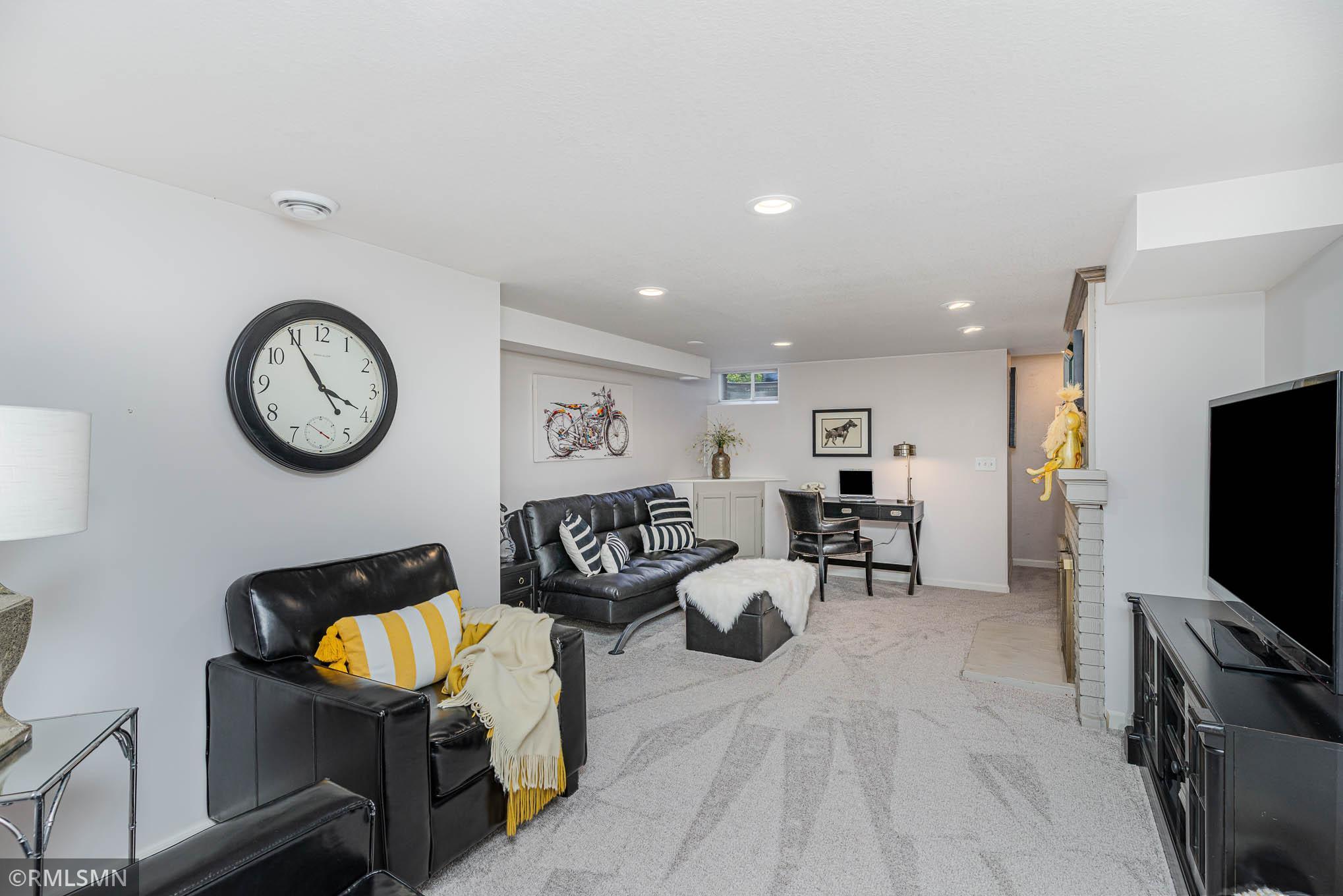 8400 East River Road Coon Rapids, MN 55433 - Photo 20 of 24 Gallery Image 20
