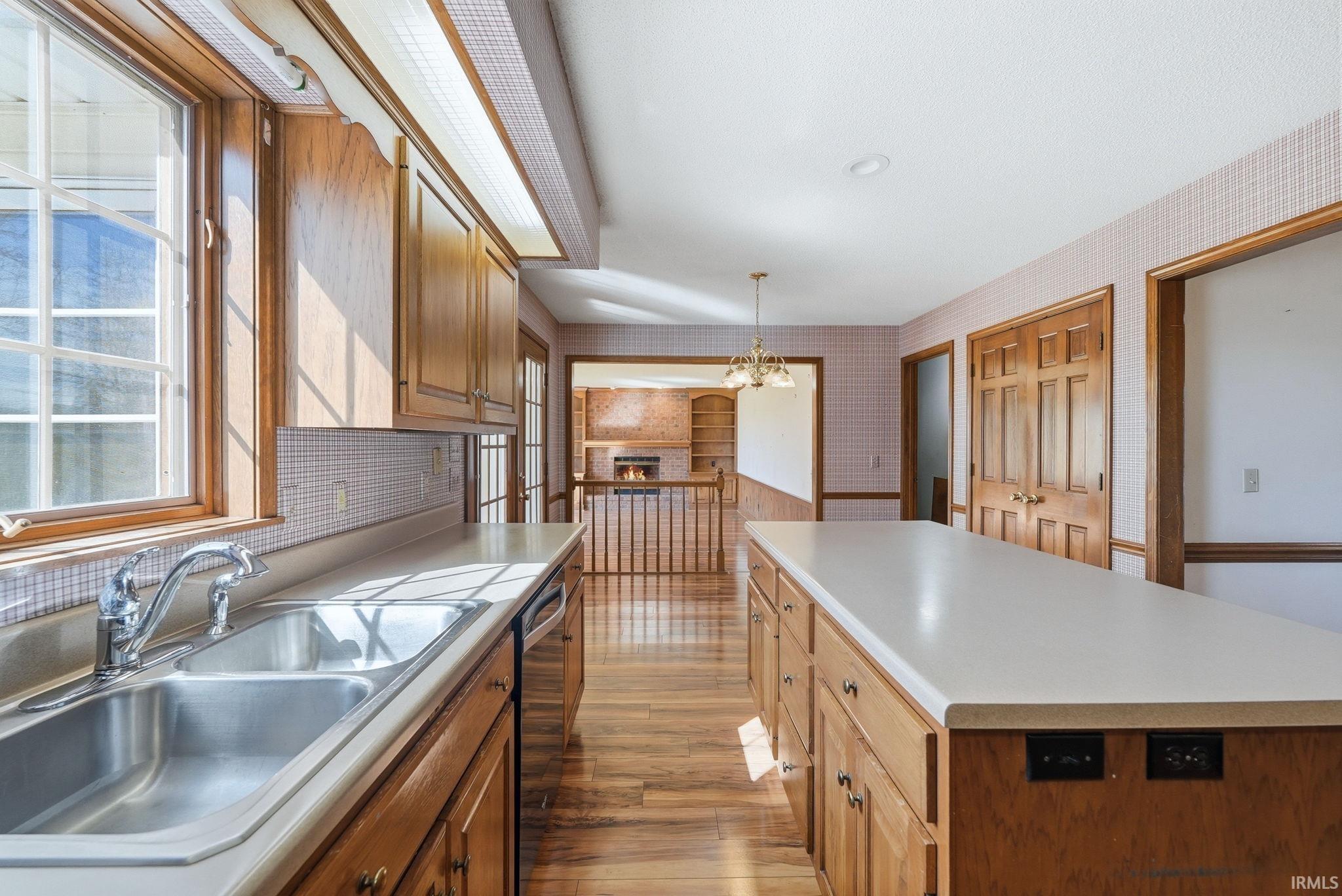 6030 Spring Pond Road Fort Wayne, IN 46845 - Photo 10 of 36 Gallery Image 10