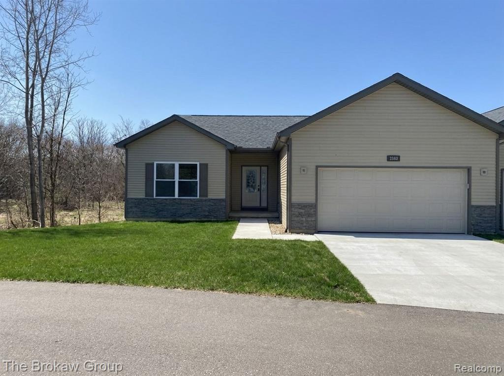 3365 Meadow Ridge Court Davison, MI 48423 - Photo 1 of 46
