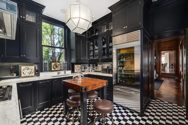 $3,300,000 | 1500 North Astor Street, Unit 6, Chicago, IL 60610