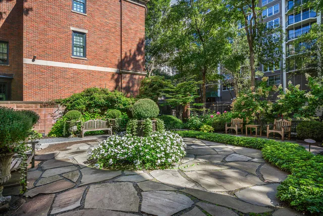 $3,300,000 | 1500 North Astor Street, Unit 6, Chicago, IL 60610