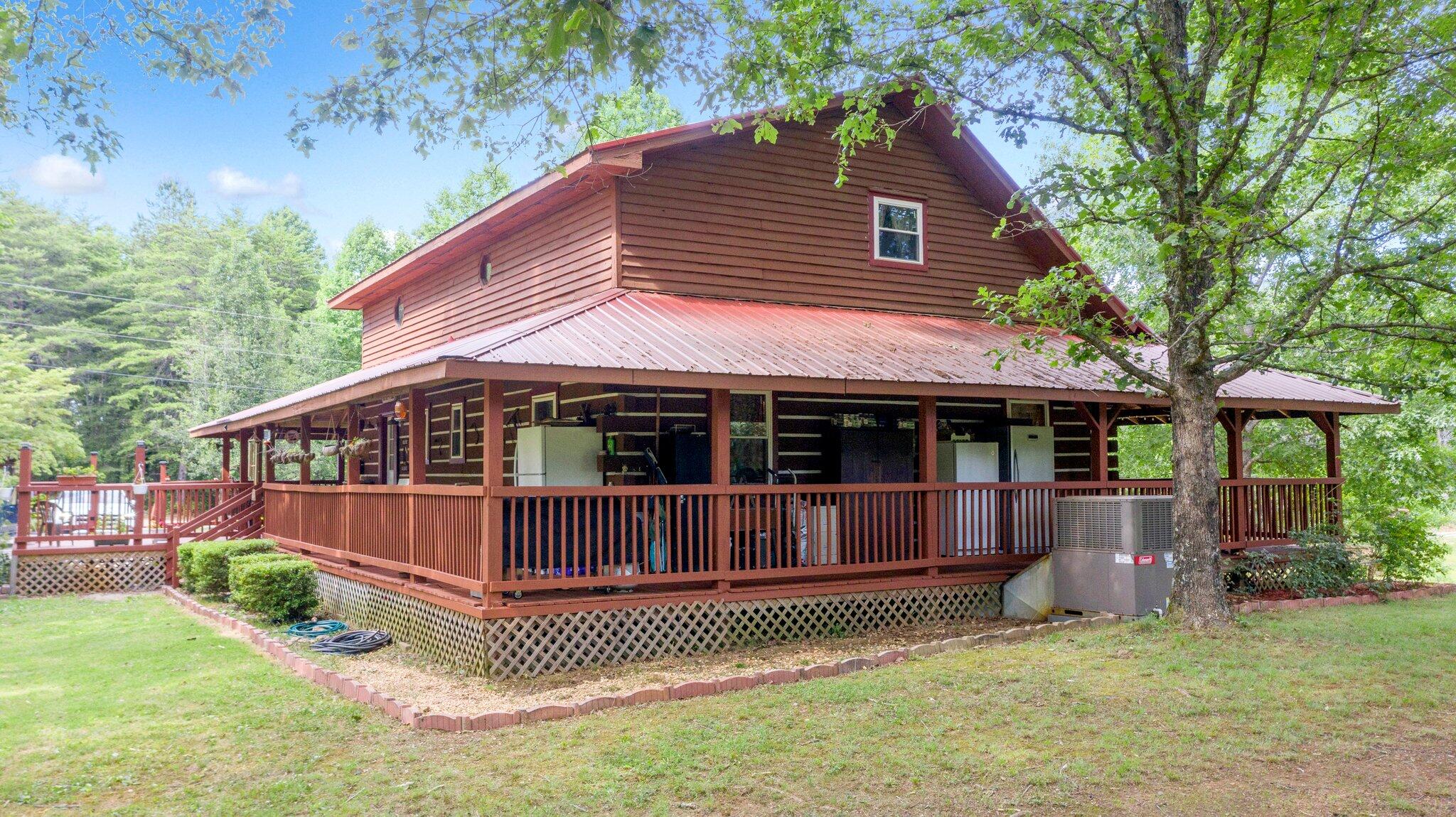 1678 Reliance Road Tellico Plains, TN 37385 - Photo 3 of 50 3