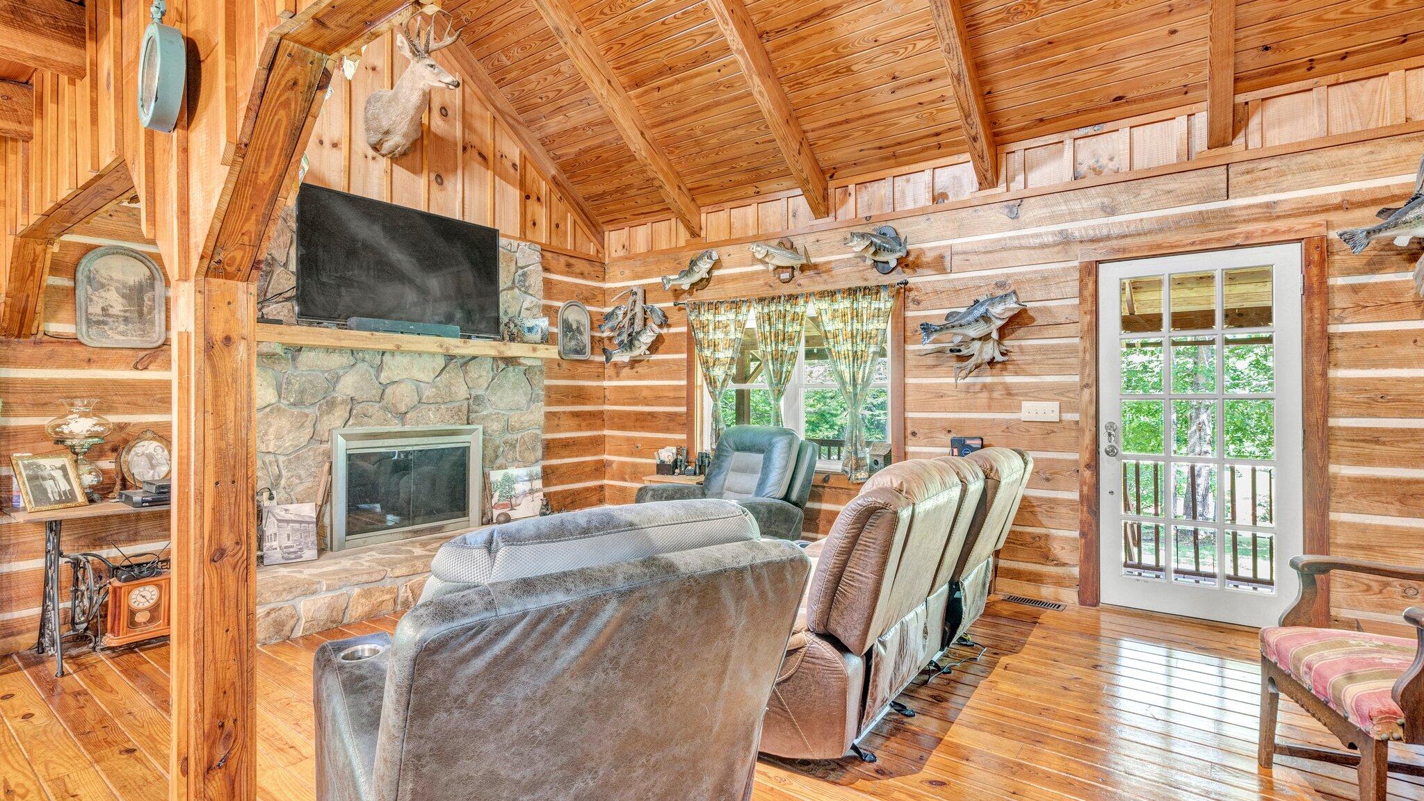 1678 Reliance Road Tellico Plains, TN 37385 - Photo 4 of 50 4
