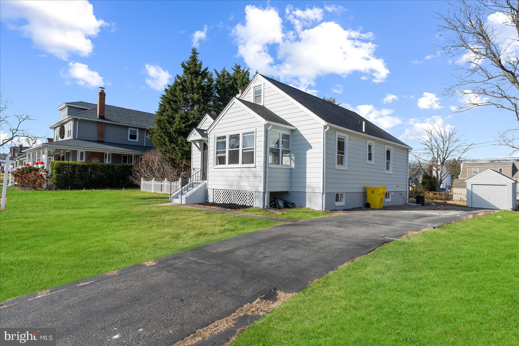 432 Shipley Road Linthicum Heights, MD 21090 - Photo 4 of 47 Gallery Image 4