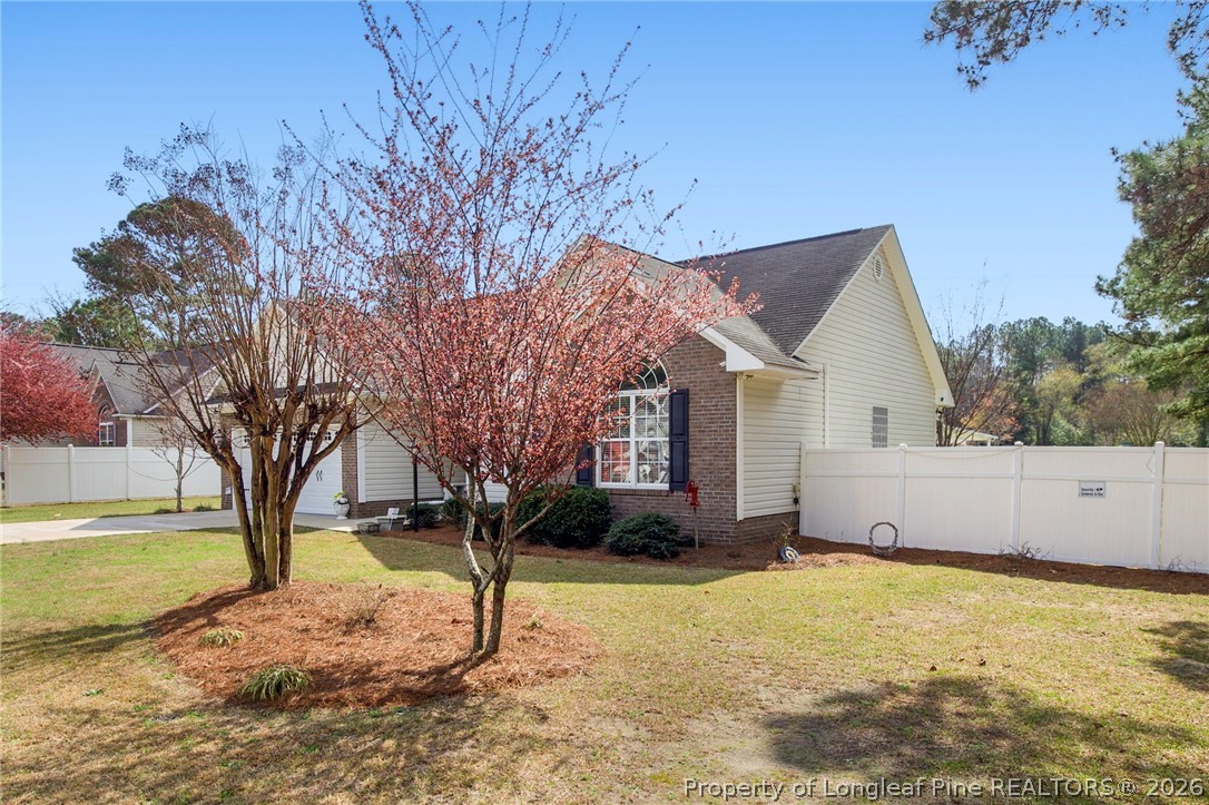 178 King Road Fayetteville, NC 28306 - Photo 3 of 42