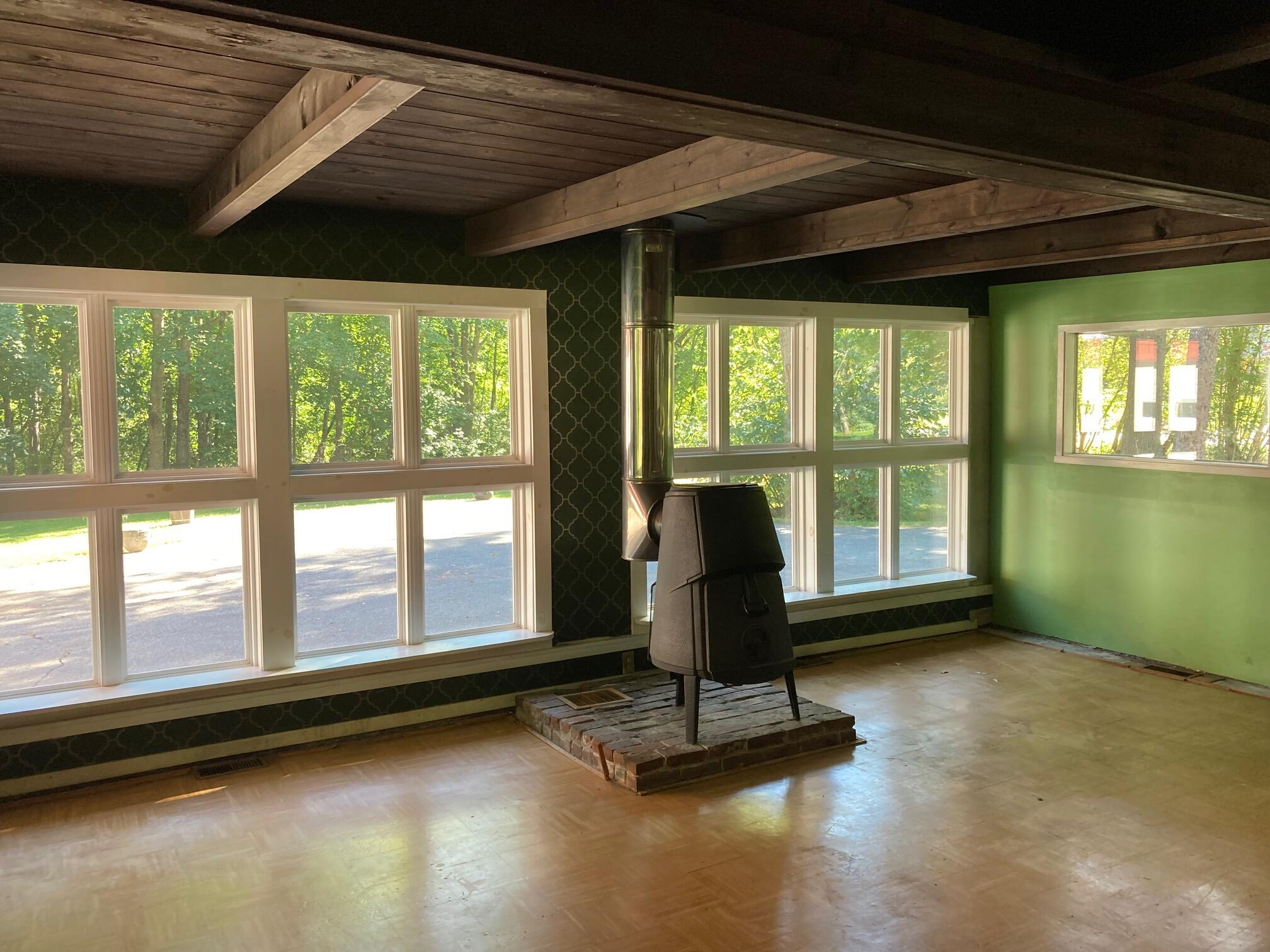67 Meadowbrook Road Bangor, ME 04401 - Photo 11 of 41 Library