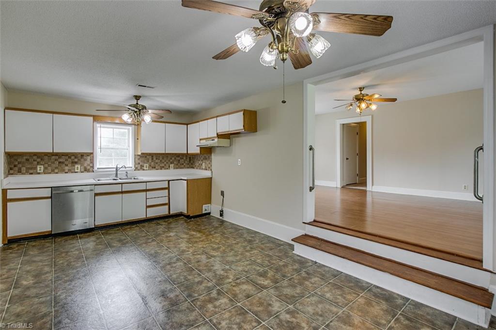 2211 Mack Road Asheboro, NC 27205 - Photo 6 of 30 Gallery Image 6