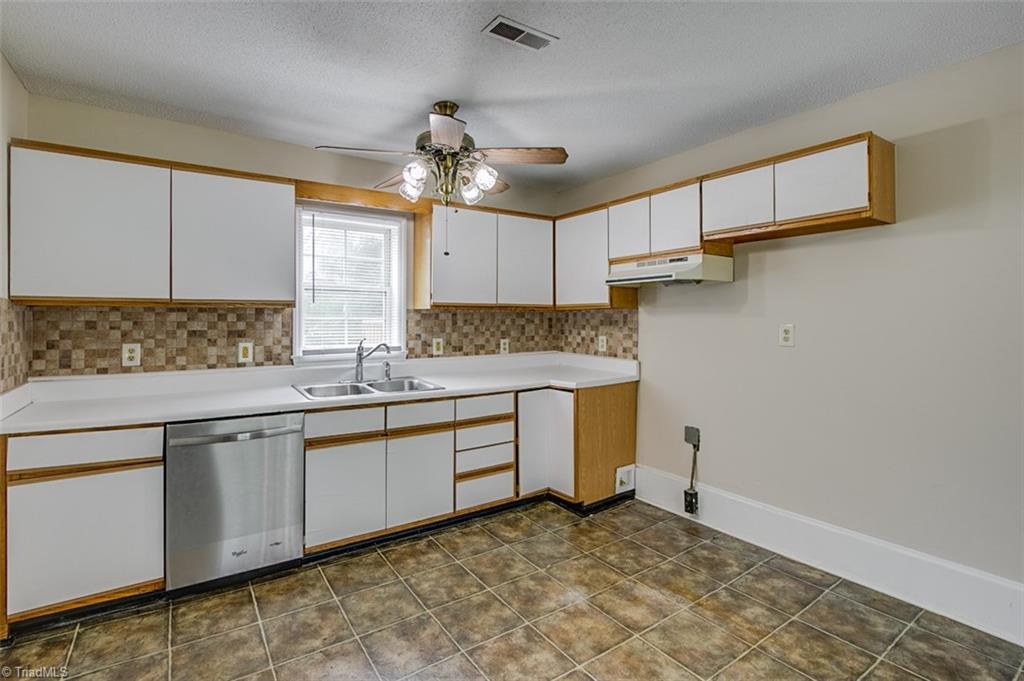 2211 Mack Road Asheboro, NC 27205 - Photo 8 of 30 Gallery Image 8