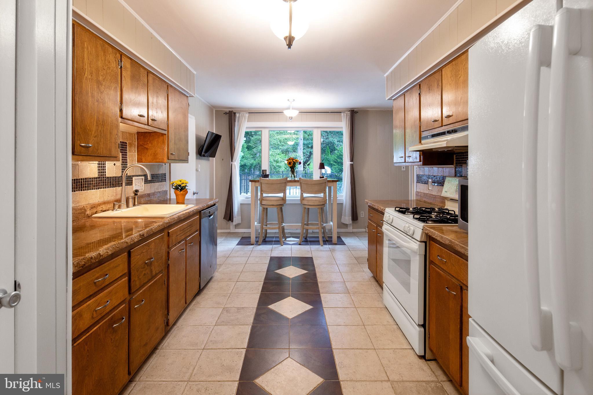 203 Broadhaven Road Hockessin, DE 19707 - Photo 6 of 21 Gallery Image 6
