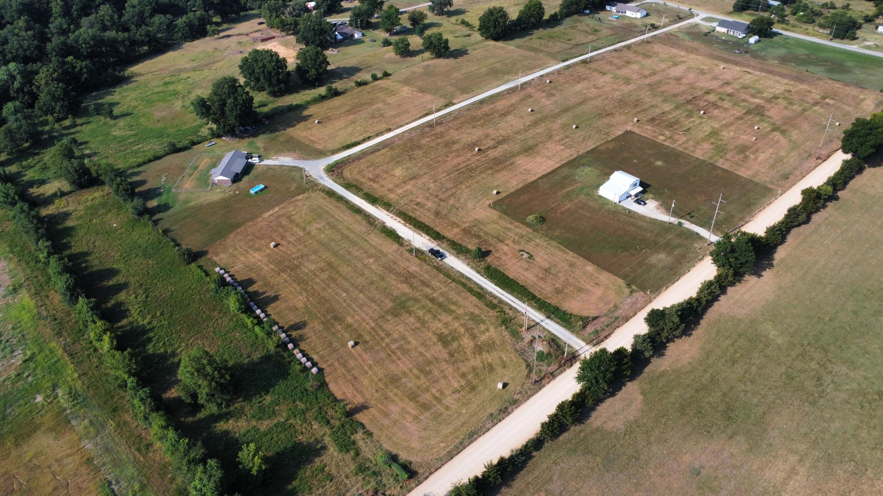 63197 East 270 Road Grove, OK 74344 - Photo 2 of 8 Gallery Image 2