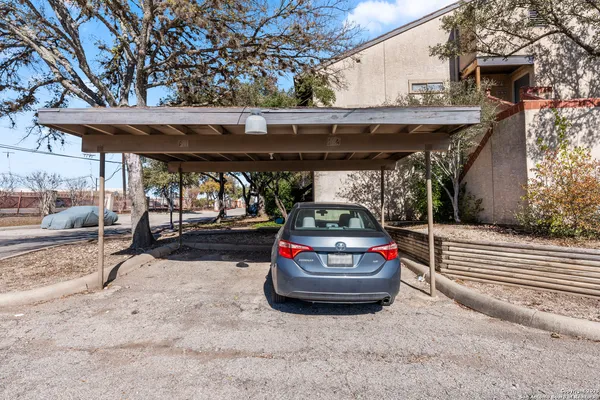 $1,200 | 6100 Woodlake Parkway, Unit 312, San Antonio, TX 78244