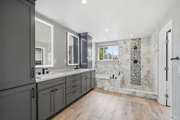 $875,000 | 1731 Walnut Creek Drive, Santa Rosa, CA 95403