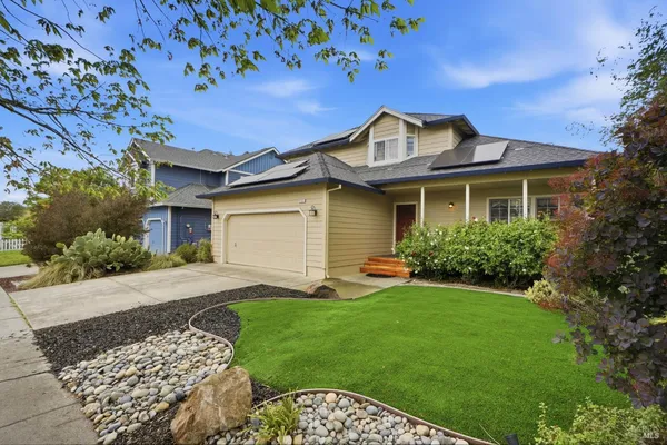 $875,000 | 1731 Walnut Creek Drive, Santa Rosa, CA 95403