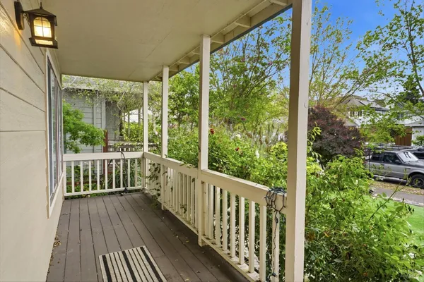 $875,000 | 1731 Walnut Creek Drive, Santa Rosa, CA 95403