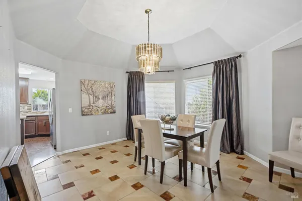 $875,000 | 1731 Walnut Creek Drive, Santa Rosa, CA 95403