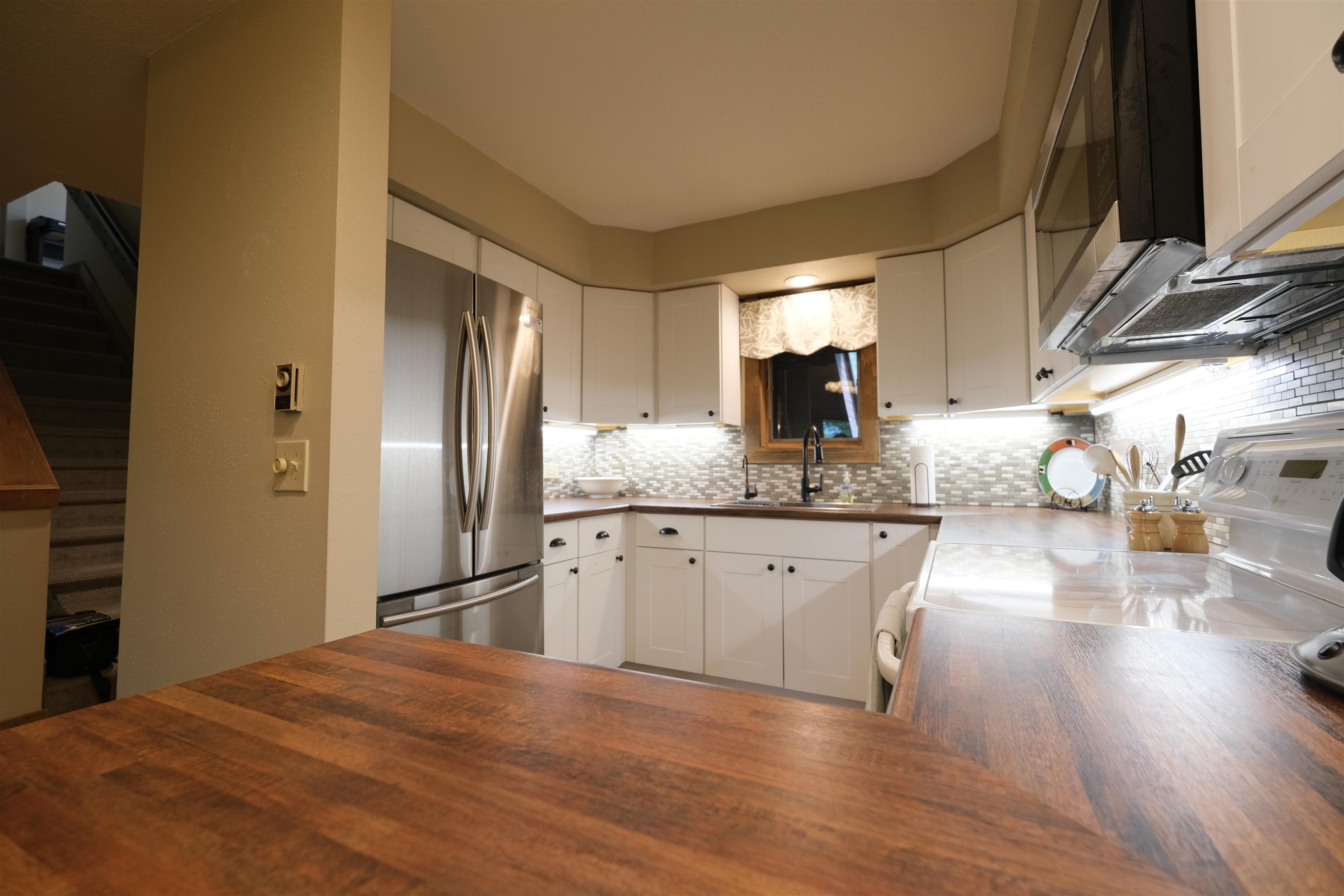 894 East Ash Road, Unit 10 Plymouth, VT 05056 - Photo 5 of 34 Gallery Image 5