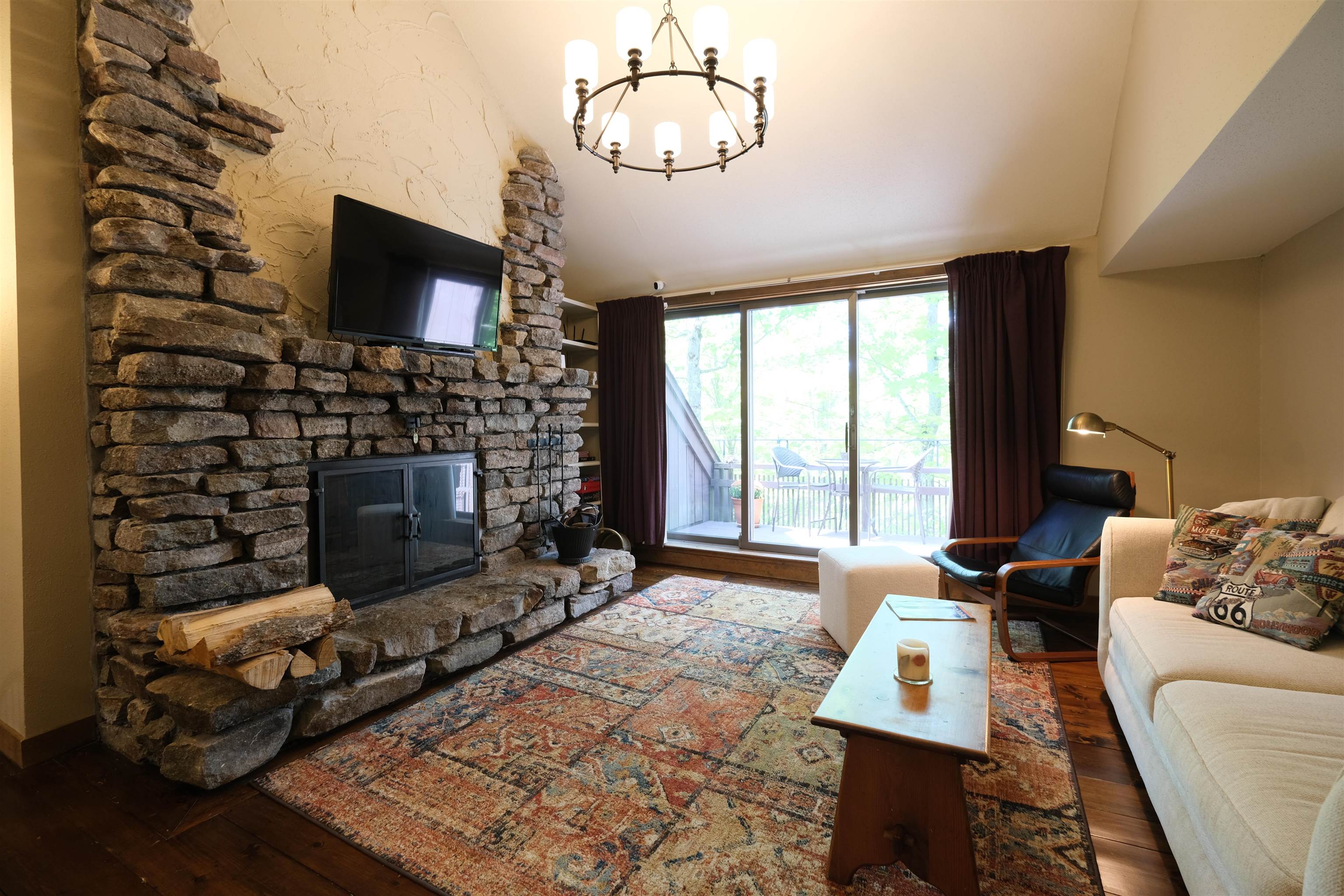 894 East Ash Road, Unit 10 Plymouth, VT 05056 - Photo 9 of 34 Gallery Image 9