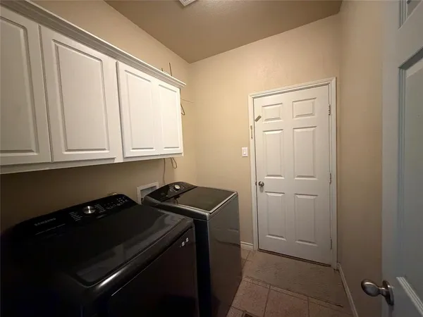 $3,700 | 304 Serenade Lane, Euless, TX 76039