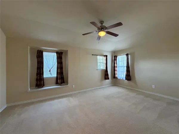 $3,700 | 304 Serenade Lane, Euless, TX 76039