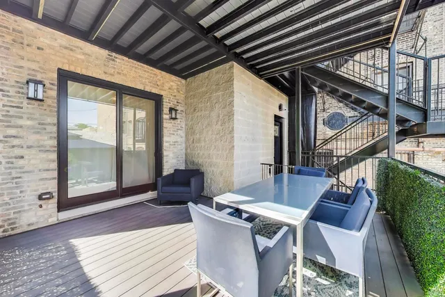 $8,200 | 650 West Wrightwood Avenue, Unit 1, Chicago, IL 60614