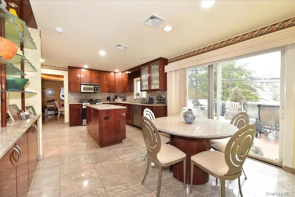 $1,875,000 | 748 Sherwood Street, Valley Stream, NY 11581