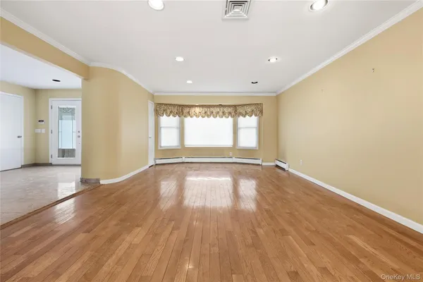 $1,875,000 | 748 Sherwood Street, Valley Stream, NY 11581