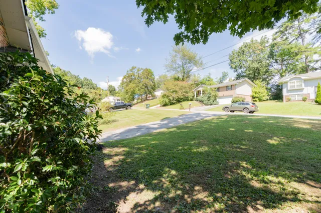 $280,000 | 410 Bardwood Lane, Hixson, TN 37343