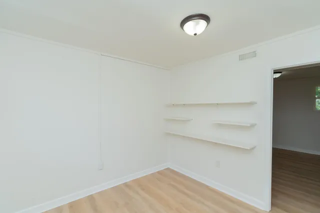 $280,000 | 410 Bardwood Lane, Hixson, TN 37343