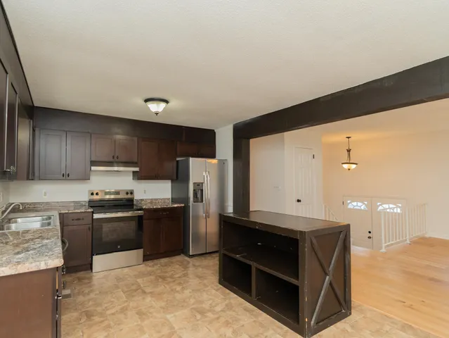 $280,000 | 410 Bardwood Lane, Hixson, TN 37343