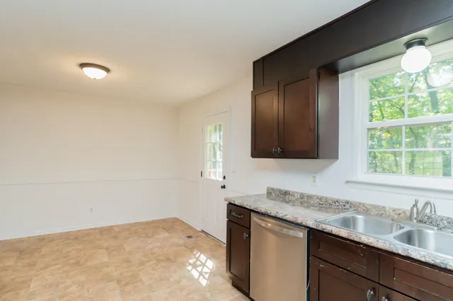 $280,000 | 410 Bardwood Lane, Hixson, TN 37343