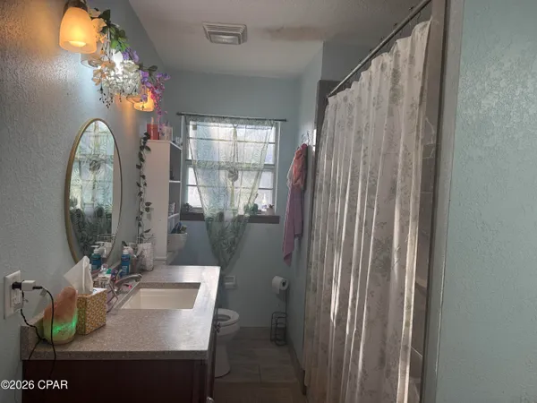 $189,900 | 226 Highway 77, Chipley, FL 32428