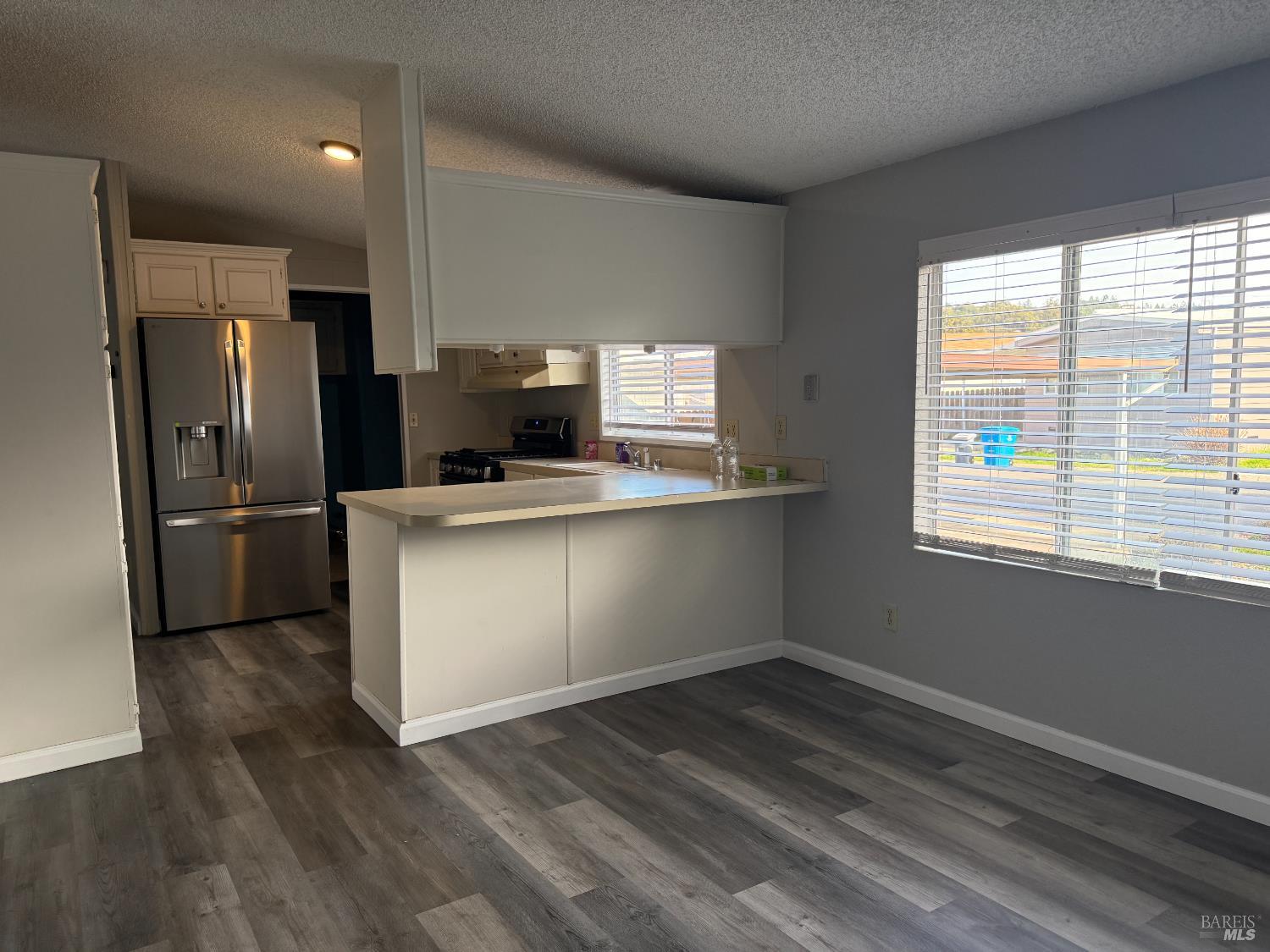 5300 Rexford Way Santa Rosa, CA 95403 - Photo 5 of 11