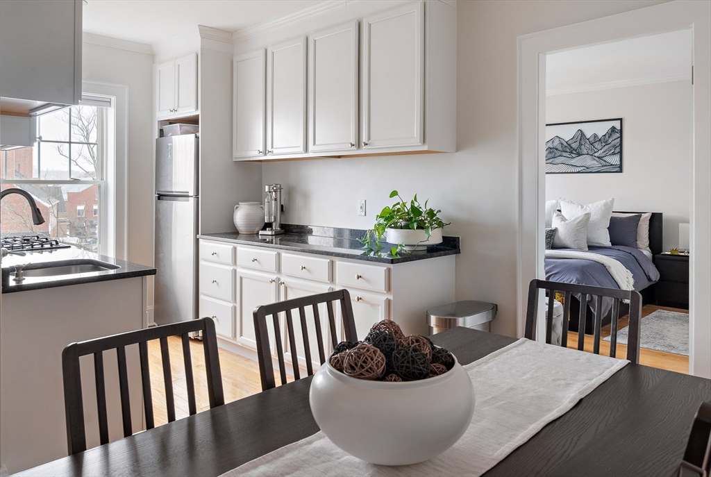 21 Bradlee Road, Unit 32 Medford, MA 02155 - Photo 2 of 20