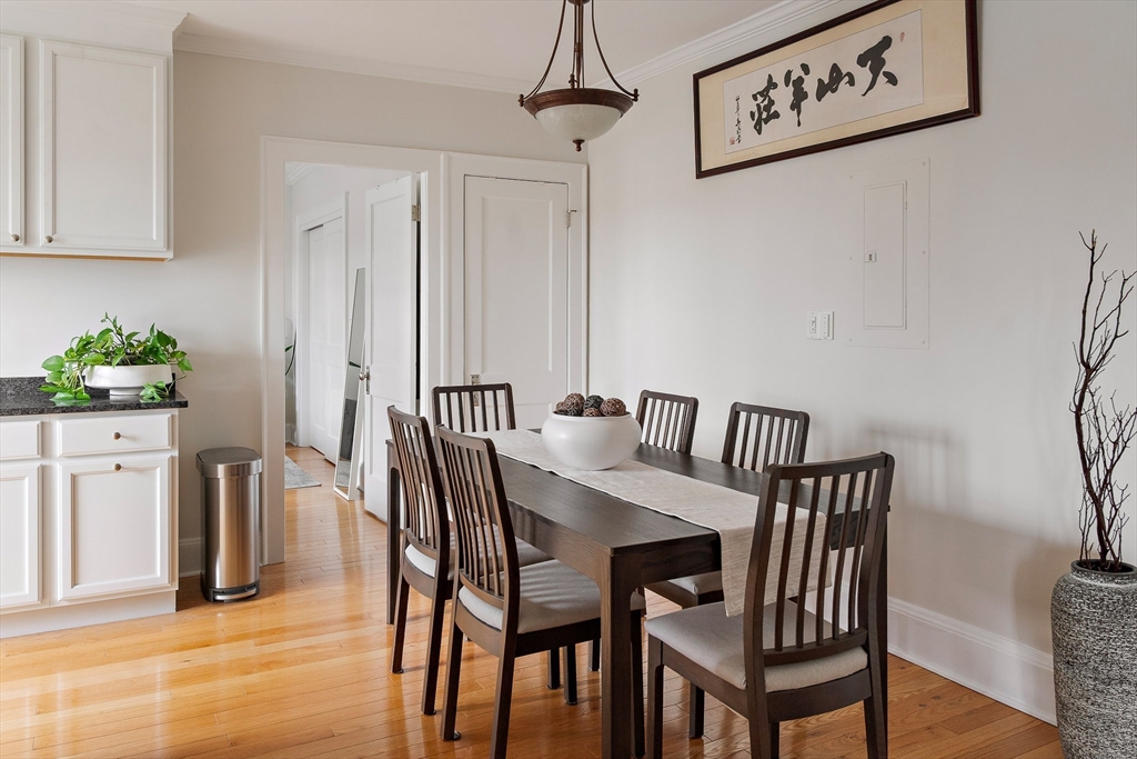 21 Bradlee Road, Unit 32 Medford, MA 02155 - Photo 3 of 20