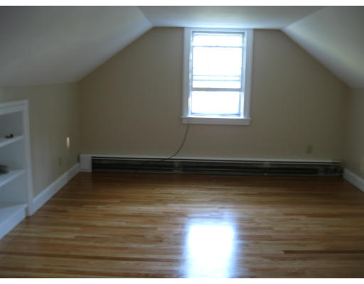 19 Bean Road Sterling, MA 01564 - Photo 7 of 13 Gallery Image 7