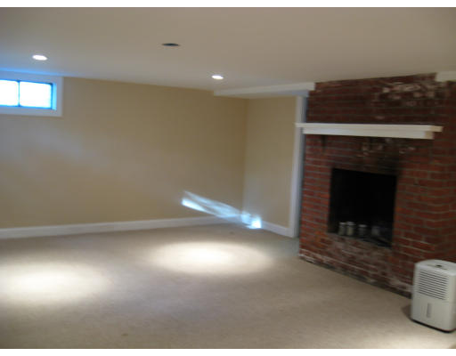 19 Bean Road Sterling, MA 01564 - Photo 9 of 13 Gallery Image 9