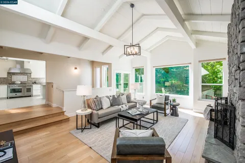 $3,995,000 | 1006 Howard Hills Road, Lafayette, CA 94549