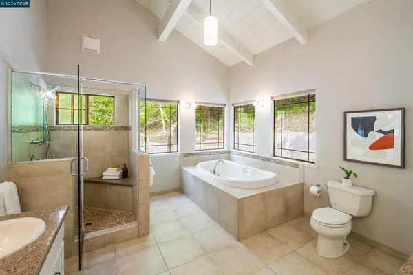 $3,995,000 | 1006 Howard Hills Road, Lafayette, CA 94549