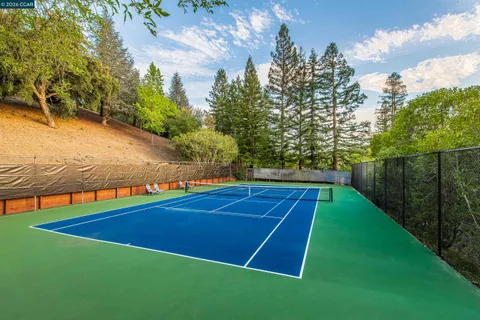 $3,995,000 | 1006 Howard Hills Road, Lafayette, CA 94549