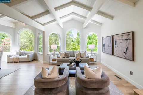 $3,995,000 | 1006 Howard Hills Road, Lafayette, CA 94549